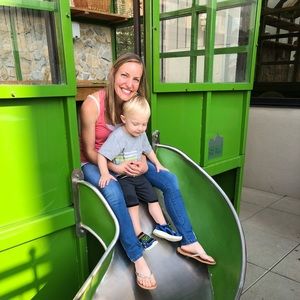 Meet your Posher, Emily